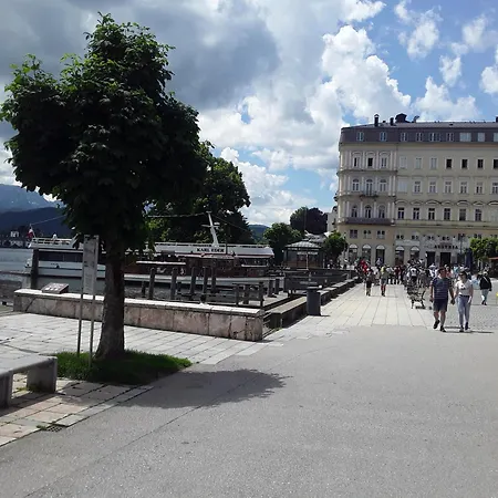 Seeblickapartment Direkt Am Gmunden